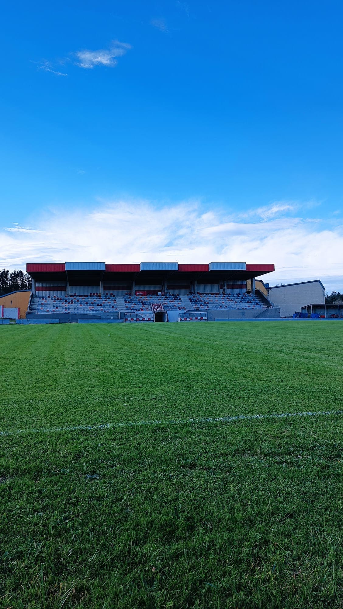 La tribuna