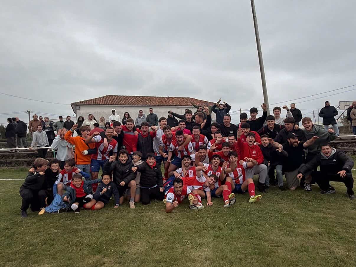 J31 · Podes CF 0-1 Candás CF · Foto de equipo